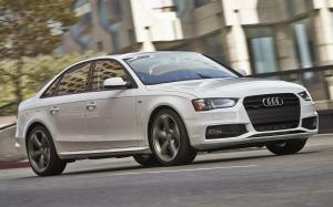 Audi A4 2.0T Quattro S-Line Sedan